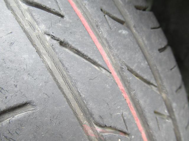 アクア Ｇ　ライムホワイトパールクリスタルシャイン　実走行４２０００ｋｍ台　シートヒーター　トヨタ純正ナビＴＶ　Ｂｌｕｅｔｏｏｔｈオーディオ　ハンズフリー　バックカメラ　ＥＴＣ　スマートキー　ワンオーナー　禁煙（14枚目）