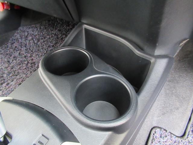 アクア Ｇ　ライムホワイトパールクリスタルシャイン　実走行４２０００ｋｍ台　シートヒーター　トヨタ純正ナビＴＶ　Ｂｌｕｅｔｏｏｔｈオーディオ　ハンズフリー　バックカメラ　ＥＴＣ　スマートキー　ワンオーナー　禁煙（37枚目）