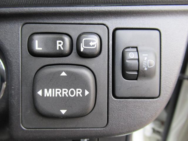 アクア Ｇ　ライムホワイトパールクリスタルシャイン　実走行４２０００ｋｍ台　シートヒーター　トヨタ純正ナビＴＶ　Ｂｌｕｅｔｏｏｔｈオーディオ　ハンズフリー　バックカメラ　ＥＴＣ　スマートキー　ワンオーナー　禁煙（47枚目）