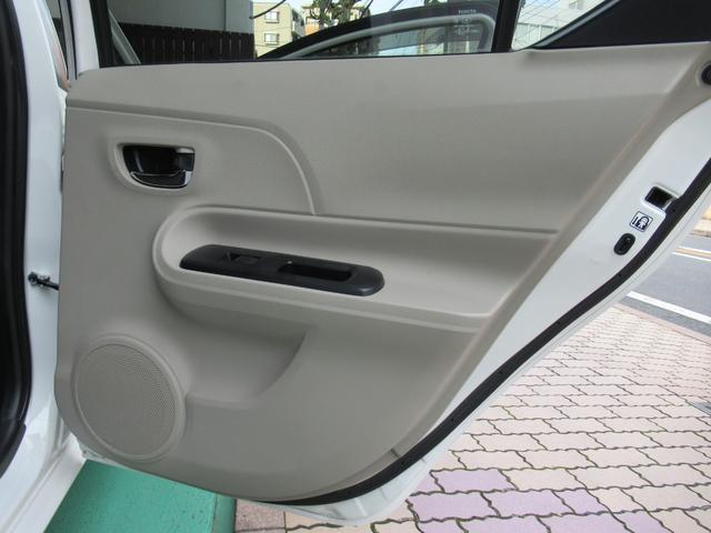 アクア Ｇ　ライムホワイトパールクリスタルシャイン　実走行４２０００ｋｍ台　シートヒーター　トヨタ純正ナビＴＶ　Ｂｌｕｅｔｏｏｔｈオーディオ　ハンズフリー　バックカメラ　ＥＴＣ　スマートキー　ワンオーナー　禁煙（52枚目）