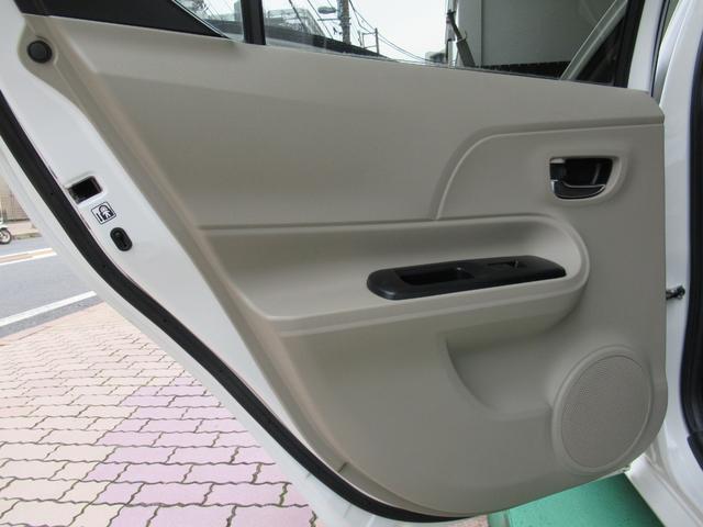 アクア Ｇ　ライムホワイトパールクリスタルシャイン　実走行４２０００ｋｍ台　シートヒーター　トヨタ純正ナビＴＶ　Ｂｌｕｅｔｏｏｔｈオーディオ　ハンズフリー　バックカメラ　ＥＴＣ　スマートキー　ワンオーナー　禁煙（53枚目）