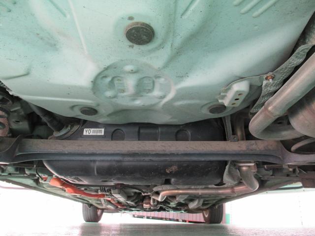 アクア Ｇ　ライムホワイトパールクリスタルシャイン　実走行４２０００ｋｍ台　シートヒーター　トヨタ純正ナビＴＶ　Ｂｌｕｅｔｏｏｔｈオーディオ　ハンズフリー　バックカメラ　ＥＴＣ　スマートキー　ワンオーナー　禁煙（69枚目）