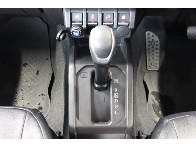 ジムニーシエラ ＪＣ　４ＷＤ　ＥＴＣ　オートクルーズコントロール　レーンアシスト　衝突被害軽減システム　ナビ　ＴＶ　オートライト　ＬＥＤヘッドランプ　ヘッドライトウォッシャー　アルミホイール　スマートキー　電動格納ミラー（6枚目）