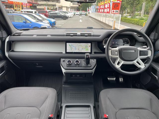 ディフェンダー ９０　４ＷＤ　３００ＰＳ　前後ドライブレコーダー　全周囲カメラ　クリアランスソナー　アダプティブクルーズ　衝突被害軽減システム　ナビ　オートライト　ＬＥＤヘッドランプ　１８インチアルミ　スマートキー（2枚目）