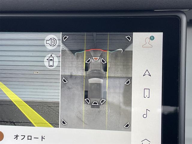 ディフェンダー ９０　４ＷＤ　３００ＰＳ　前後ドライブレコーダー　全周囲カメラ　クリアランスソナー　アダプティブクルーズ　衝突被害軽減システム　ナビ　オートライト　ＬＥＤヘッドランプ　１８インチアルミ　スマートキー（11枚目）