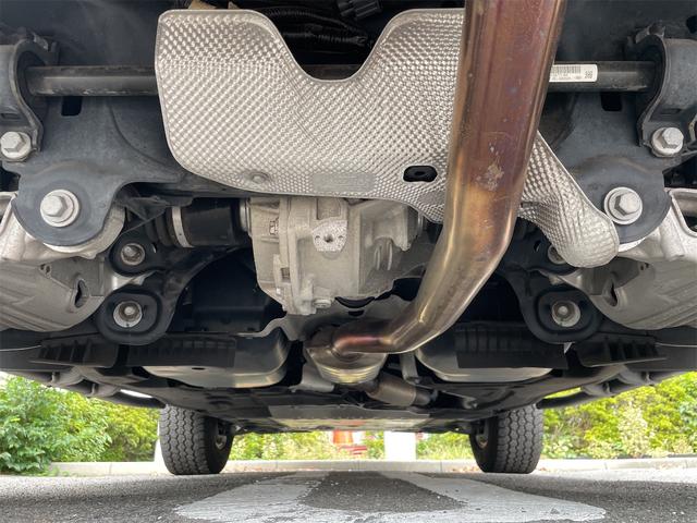 ディフェンダー ９０　４ＷＤ　３００ＰＳ　前後ドライブレコーダー　全周囲カメラ　クリアランスソナー　アダプティブクルーズ　衝突被害軽減システム　ナビ　オートライト　ＬＥＤヘッドランプ　１８インチアルミ　スマートキー（19枚目）
