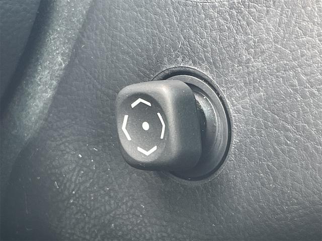 GS GS350 ETC クルーズコントロール バックカメラ ナビ フルセグTV 18インチアルミ オートライト HID AT スマートキー 電動格納ミラー 盗難防止システム パワーシート CD MD USB(53枚目)