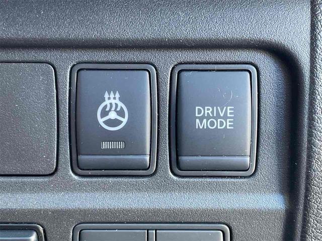 セレナ e-パワー ハイウェイスターV アーバンクロム セーフティパックA 寒冷地仕様 プロパイロット 両側ハンズフリーパワースライドドア アラウンドビューモニター 9型ナビ フルセグTV デジタルインナーミラー シートヒーター リヤオートエアコン(15枚目)