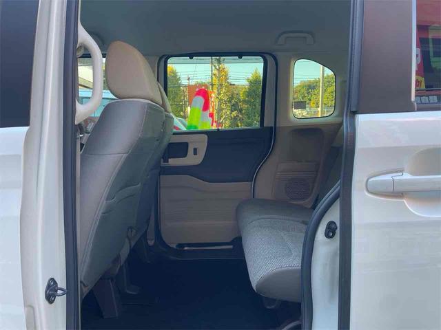 Ｎ－ＢＯＸ Ｇ・Ｌターボホンダセンシング　前後ドライブレコーダー　ＥＴＣ　バックカメラ　両側電動スライドドア　ナビ　ＴＶ　レーダークルーズ　レーンアシスト　衝突被害軽減システム　オートライト　ＬＥＤヘッドランプ　スマートキー　プッシュスタート（37枚目）