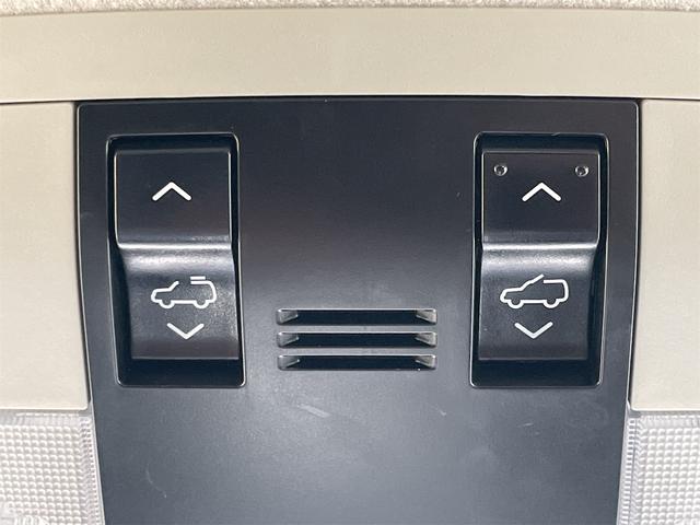 ランドクルーザープラド TX 4WD TRDエアロ TRDマフラー ムーンルーフ 前後ドライブレコーダー ETC バックカメラ クリアランスソナー レーダークルーズ LDA RSA ナビ フルセグTV オートマチックハイビーム(7枚目)