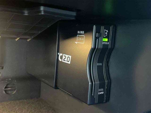 Ａクラス Ａ１８０　スタイル　ＡＭＧレザーエクスクルシブパケジ　レザーエクスクルーシブＰＫＧ　レーダーセーフティＰＫＧ　アドバンスドＰＫＧ　アダプティブクルーズ　ＢＳＭ　クリアランスソナー　革シート　パワーシート　シートヒーター　ナビ　フルセグＴＶ　全方位カメラ（50枚目）