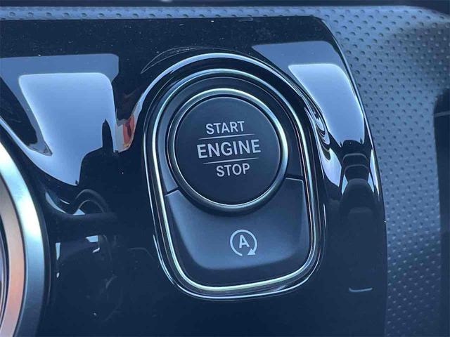 Ａクラス Ａ１８０　スタイル　ＡＭＧレザーエクスクルシブパケジ　レザーエクスクルーシブＰＫＧ　レーダーセーフティＰＫＧ　アドバンスドＰＫＧ　アダプティブクルーズ　ＢＳＭ　クリアランスソナー　革シート　パワーシート　シートヒーター　ナビ　フルセグＴＶ　全方位カメラ（53枚目）