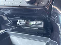 高速走行もスムーズにお支払いが可能な【ＥＴＣ２．０】ご納車までにセットアップを行い、ご納車時にはご利用いただけるようにいたします。 6