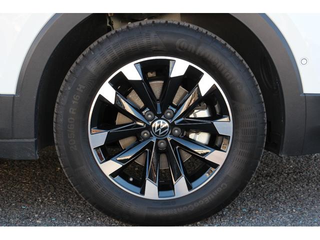 Ｔ－クロス ＴＳＩ　アクティブ　バックカメラ　クリアランスソナー　パークアシスト　衝突被害軽減システム　ナビ　オートライト　ＬＥＤヘッドランプ　アルミホイール　スマートキー　アイドリングストップ　ＡＴ　盗難防止システム　ＡＢＳ（35枚目）