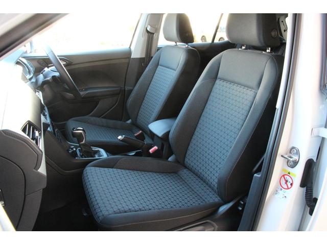 Ｔ－クロス ＴＳＩ　アクティブ　バックカメラ　クリアランスソナー　パークアシスト　衝突被害軽減システム　ナビ　オートライト　ＬＥＤヘッドランプ　アルミホイール　スマートキー　アイドリングストップ　ＡＴ　盗難防止システム　ＡＢＳ（44枚目）