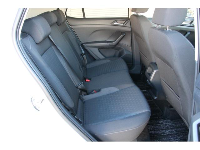 Ｔ－クロス ＴＳＩ　アクティブ　バックカメラ　クリアランスソナー　パークアシスト　衝突被害軽減システム　ナビ　オートライト　ＬＥＤヘッドランプ　アルミホイール　スマートキー　アイドリングストップ　ＡＴ　盗難防止システム　ＡＢＳ（47枚目）