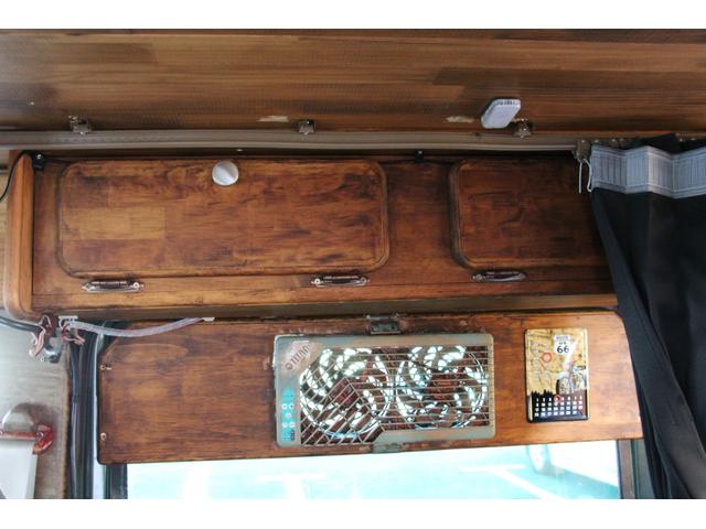 エブリイ ジョインターボ キャンピングカー ETC バックカメラ 両側スライドドア ナビ クリアランスソナー レーンアシスト 衝突被害軽減システム オートライト 電動格納ミラー AT 盗難防止システム ABS ESC CD(32枚目)