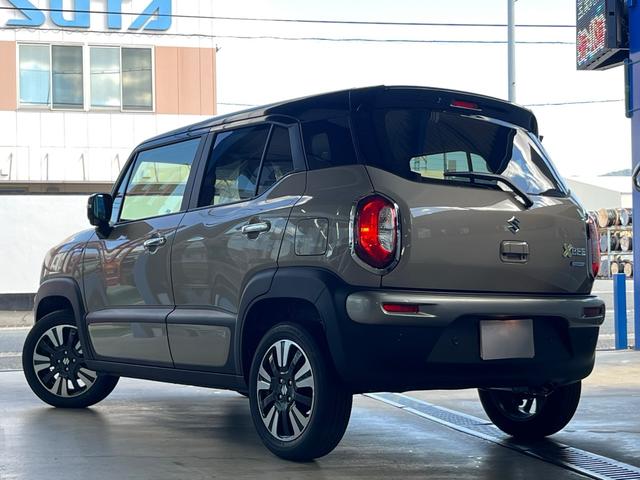 クロスビー ハイブリッドMZ ブラウンアクセントパッケージ装着車 全方位カメラ LEDヘッドライト コーナーセンサー レーンキープアシスト 衝突被害軽減ブレーキ スマートキー USB 純正AW (ベージュブラック)(3枚目)