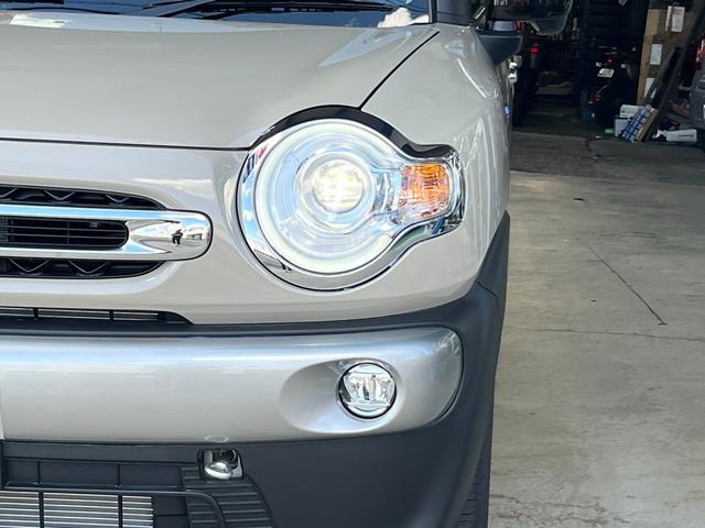 クロスビー ハイブリッドMZ ブラウンアクセントパッケージ装着車 全方位カメラ LEDヘッドライト コーナーセンサー レーンキープアシスト 衝突被害軽減ブレーキ スマートキー USB 純正AW (ベージュブラック)(16枚目)