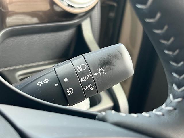 クロスビー ハイブリッドMZ ブラウンアクセントパッケージ装着車 全方位カメラ LEDヘッドライト コーナーセンサー レーンキープアシスト 衝突被害軽減ブレーキ スマートキー USB 純正AW (ベージュブラック)(54枚目)