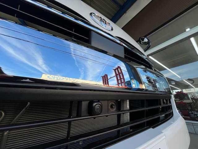 ハイエースワゴン グランドキャビン　ファインテックツアラー　４ＷＤ　デジタルインナーミラー　パノラミックビューモニター　電動スライドドア　ＬＥＤヘッドライト　寒冷地仕様　禁煙車　オットマン　コーナーセンサー（9枚目）