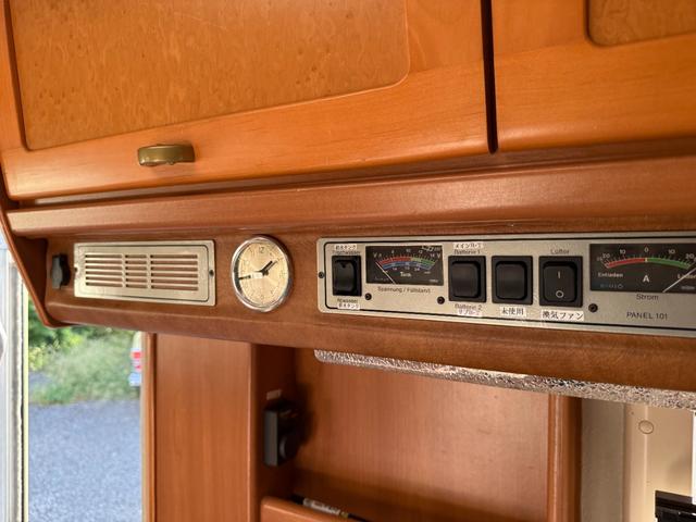 メルセデス・ベンツその他 ハイマーキャンピングカー(22枚目)