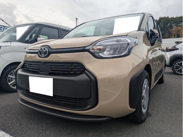 シエンタ ハイブリッドＧ　登録済未使用車　１０．５インチディスプレイオーディオレＰＬＵＳ　ＥＴＣ２．０　ドラレコ前後　シートヒーター（7枚目）