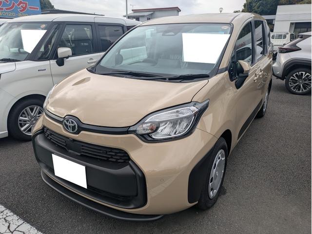 シエンタ ハイブリッドＧ　登録済未使用車　１０．５インチディスプレイオーディオレＰＬＵＳ　ＥＴＣ２．０　ドラレコ前後　シートヒーター（8枚目）