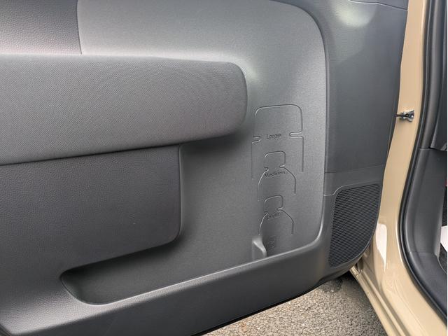 シエンタ ハイブリッドＧ　登録済未使用車　１０．５インチディスプレイオーディオレＰＬＵＳ　ＥＴＣ２．０　ドラレコ前後　シートヒーター（41枚目）