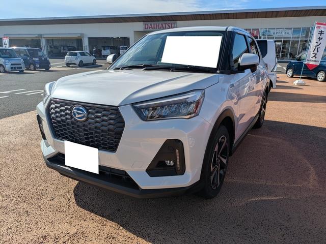 ロッキー プレミアムG HEV 登録済未使用車(5枚目)