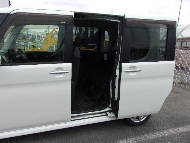 タント Gスペシャル 4WD 助手席側パワースライドドア 地デジナビ キーフリー ベンチシート(13枚目)