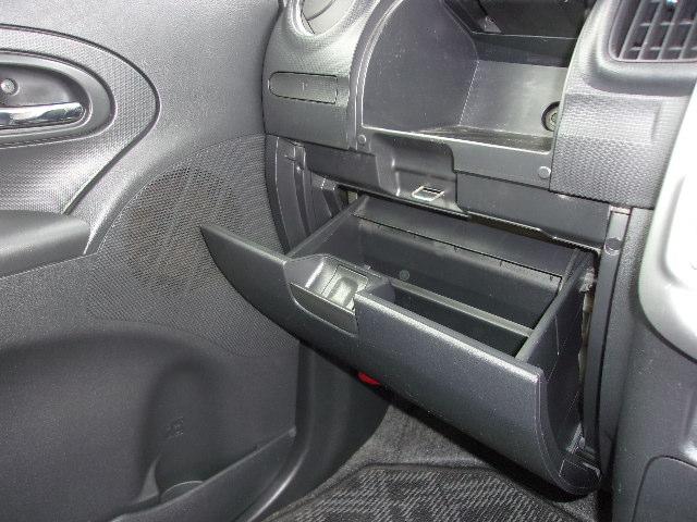 タント Gスペシャル 4WD 助手席側パワースライドドア 地デジナビ キーフリー ベンチシート(16枚目)