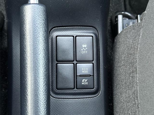 アクア Ｓスタイルブラック　トヨタセーフティーセンス　衝突被害軽減システム　盗難防止システム　ナビ　バックカメラ　ＥＴＣ　ＬＥＤヘッドライト　スマートキー（11枚目）