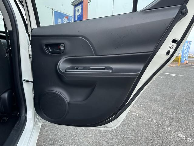 アクア Ｓスタイルブラック　トヨタセーフティーセンス　衝突被害軽減システム　盗難防止システム　ナビ　バックカメラ　ＥＴＣ　ＬＥＤヘッドライト　スマートキー（34枚目）