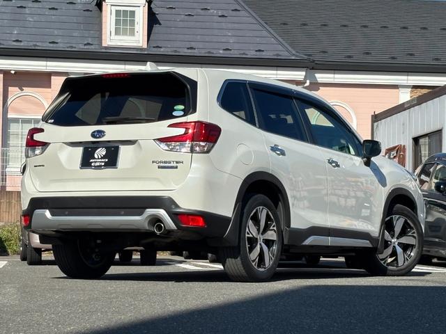 フォレスター アドバンス アドバンス サンルーフ ハーフレザー シートヒーター ステアリングヒーター アダプティブクルーズコントロール サイドカメラ 社外ナビゲーション・フルセグTV・ETC(24枚目)