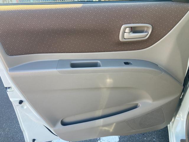 パレット リミテッド　ＨＩＤ　左側電動スライドドア　社外ＣＤ　プッシュスタート　純正フロアマット（40枚目）