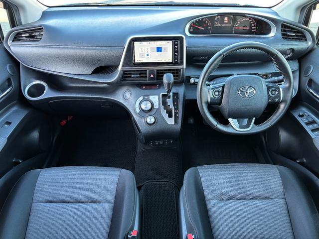 シエンタ ファンベースＧ　セーフティーエディション　２列シート５人乗り・純正ナビ・ＴＶ・ＥＴＣ・パノラビックビューモニター・運転席／助手席シートヒーター・ステアリングヒーター・左右電動スライドドア・インテリジェントクリアランスソナー（16枚目）