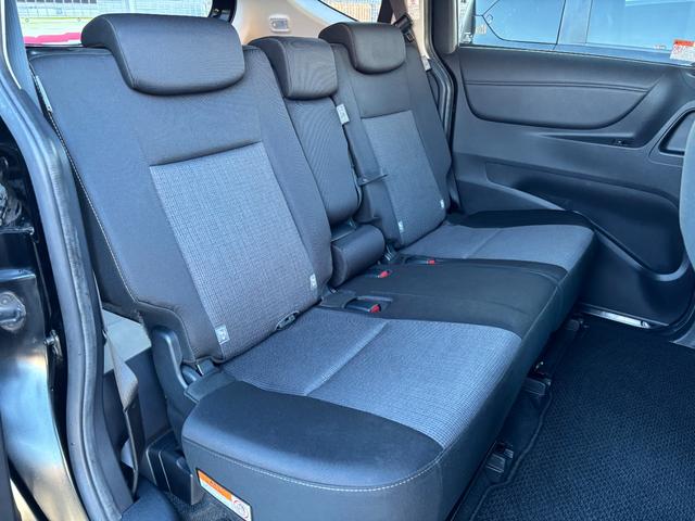 シエンタ ファンベースＧ　セーフティーエディション　２列シート５人乗り・純正ナビ・ＴＶ・ＥＴＣ・パノラビックビューモニター・運転席／助手席シートヒーター・ステアリングヒーター・左右電動スライドドア・インテリジェントクリアランスソナー（22枚目）