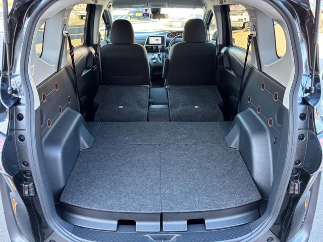 シエンタ ファンベースＧ　セーフティーエディション　２列シート５人乗り・純正ナビ・ＴＶ・ＥＴＣ・パノラビックビューモニター・運転席／助手席シートヒーター・ステアリングヒーター・左右電動スライドドア・インテリジェントクリアランスソナー（33枚目）