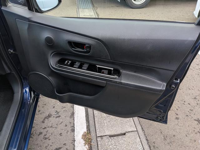 アクア Sスタイルブラック 2WD トヨタセーフティセンス 純正フルセグナビ バックカメラ ETC 前後ドライブレコーダー オートライト スマートキー プッシュスタート(35枚目)