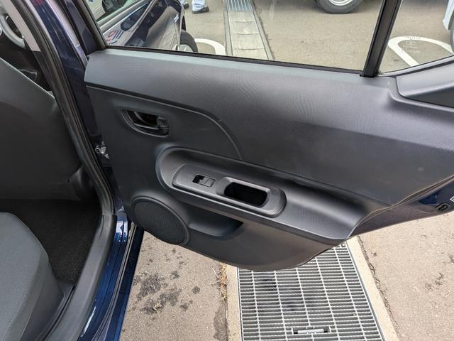 アクア Sスタイルブラック 2WD トヨタセーフティセンス 純正フルセグナビ バックカメラ ETC 前後ドライブレコーダー オートライト スマートキー プッシュスタート(39枚目)