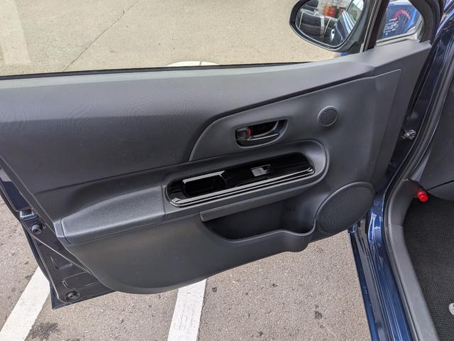 アクア Sスタイルブラック 2WD トヨタセーフティセンス 純正フルセグナビ バックカメラ ETC 前後ドライブレコーダー オートライト スマートキー プッシュスタート(50枚目)