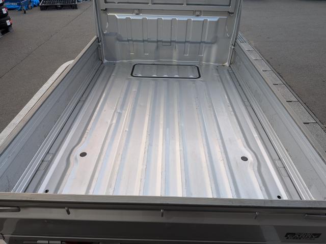 キャリイトラック ＫＣエアコン・パワステ　５速マニュアル　４ＷＤ　エアコン　パワステ（16枚目）