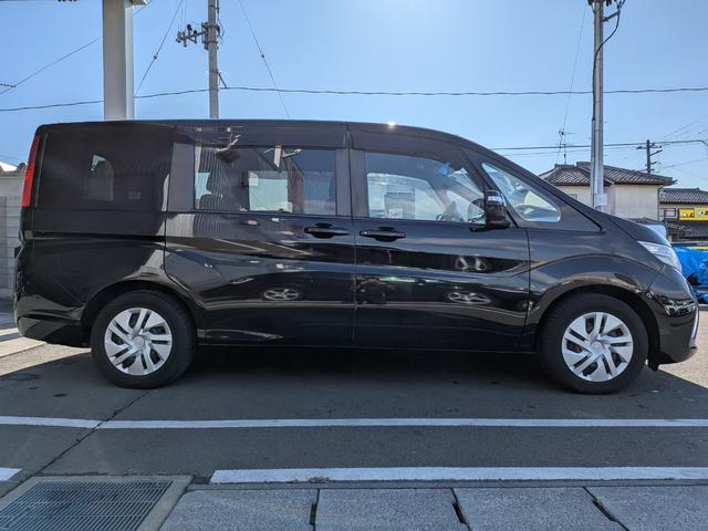 無料の基本保証に加えて、安心プラス保証（有料）もご準備しています！国産車はもちろん輸入車のプランもございます、くわしくは販売員までお問い合わせ下さい。