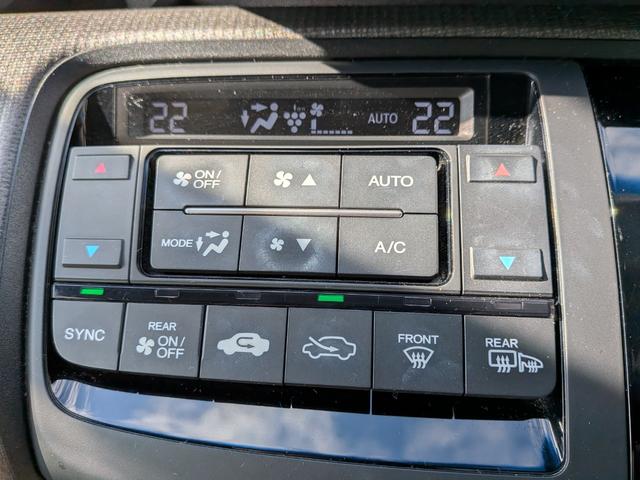 無料の基本保証に加えて、安心プラス保証（有料）もご準備しています！国産車はもちろん輸入車のプランもございます、くわしくは販売員までお問い合わせ下さい。