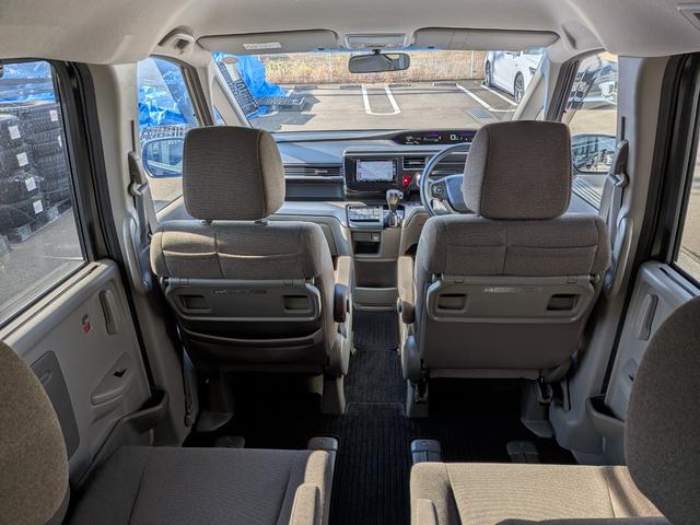 愛車買取も当店にお任せ下さい！特許取得の査定システム「査定Ｄｒ．」で、当社指定の査定資格も持ったスタッフがしっかり査定します。