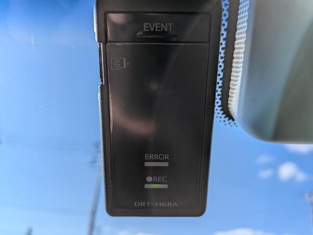 ハリアーハイブリッド Ｚ　純正フルセグナビ　ＪＢＬ　バックモニター　ＥＴＣ２．０　純正ドラレコ　電動リアゲート　衝突被害軽減システム　デジタルインナーミラー　クルーズコントロール　純正１９インチアルミ　ＬＥＤヘッドライト（6枚目）