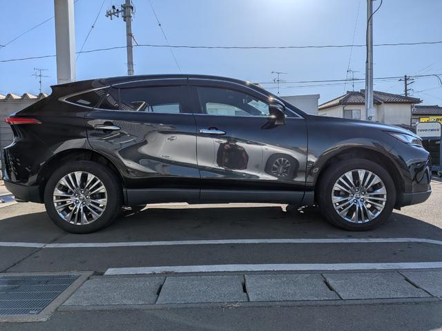 ハリアーハイブリッド Ｚ　純正フルセグナビ　ＪＢＬ　バックモニター　ＥＴＣ２．０　純正ドラレコ　電動リアゲート　衝突被害軽減システム　デジタルインナーミラー　クルーズコントロール　純正１９インチアルミ　ＬＥＤヘッドライト（13枚目）