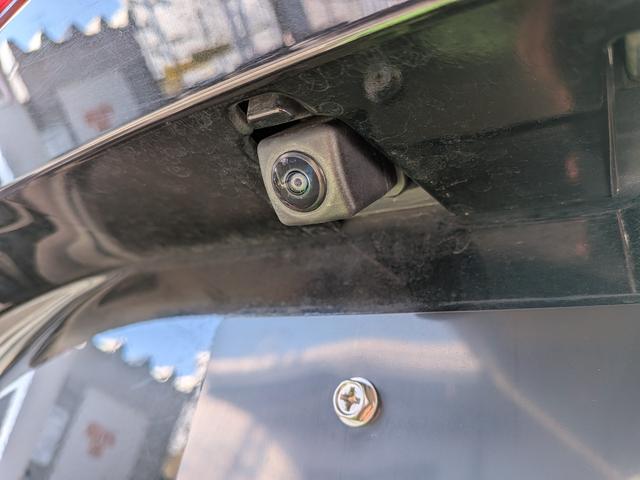 ハリアーハイブリッド Ｚ　純正フルセグナビ　ＪＢＬ　バックモニター　ＥＴＣ２．０　純正ドラレコ　電動リアゲート　衝突被害軽減システム　デジタルインナーミラー　クルーズコントロール　純正１９インチアルミ　ＬＥＤヘッドライト（17枚目）