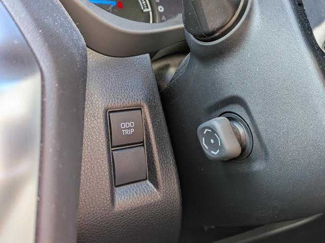 ハリアーハイブリッド Ｚ　純正フルセグナビ　ＪＢＬ　バックモニター　ＥＴＣ２．０　純正ドラレコ　電動リアゲート　衝突被害軽減システム　デジタルインナーミラー　クルーズコントロール　純正１９インチアルミ　ＬＥＤヘッドライト（27枚目）